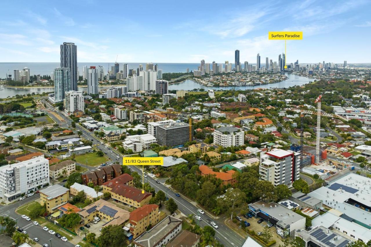 Big Modern & Locale Renovated 2-bedroom Gold Coast